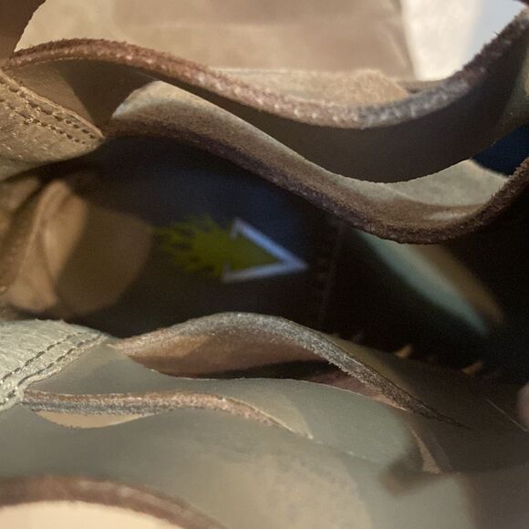 Volatile Womens Leather Suede Distressed Cut Out Zip Woven Tan Ankle Booties - Picture 9 of 13